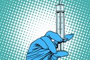 Εμβόλια: Ισχυρή σύσταση να εμβολιαστούν μικροί, μεγάλοι και έγκυες με τα διαθέσιμα εμβόλια