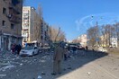 Πόλεμος στην Ουκρανία: Ρουκέτα έπληξε γειτονιά στο Κίεβο– Ένας νεκρός, 6 τραυματίες