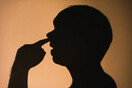 Πώς το σκάλισμα της μύτης μπορεί να αυξήσει τον κίνδυνο Αλτσχάιμερ και άνοιας