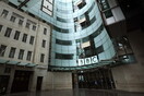 BBC: Ξεκινά έρευνα για την καταγγελία ότι παρουσιαστής πλήρωνε επί τρία χρόνια 17χρονο για γυμνές φωτογραφίες