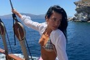 Dua Lipa: Ξανά στην Ελλάδα για διακοπές μέσα σε έναν μήνα- Με τον σύντροφό της Ρομέν Γαβρά