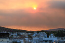 Φωτιά στην Πάρνηθα: «Στο κόκκινο» Δυτική Αττική και Πειραιάς λόγω των επικίνδυνων αιωρούμενων σωματιδίων