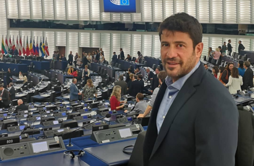 Άρση ασυλίας για Αλέξη Γεωργούλη και Μαρία Σπυράκη αποφάσισε το Ευρωκοινοβούλιο