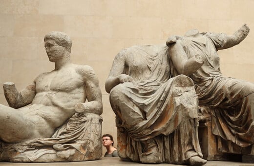 Κέβιν Φέδερστοουν: Αλαζονική η θέση του Βρετανικού Μουσείου για τα γλυπτά του Παρθενώνα