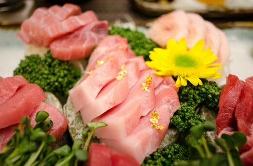 Ο μεγαλύτερος παραγωγός χοιρινού κρέατος στην Ευρώπη παραπλάνησε τους καταναλωτές με «πράσινα» αυτοκόλλητα