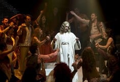 Ο Πάπας παρακολούθησε την παράσταση «Jesus Christ Superstar»