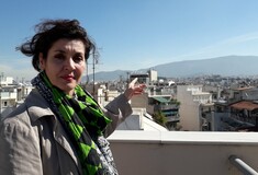 Η Αθηναία που ξεκίνησε τον «πόλεμο» στα ξενοδοχεία που κρύβουν την Ακρόπολη μιλά στον Guardian