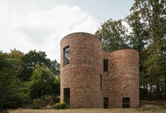 Ένα υπέροχο σπίτι στο Βέλγιο χτισμένο από μεταχειρισμένα τούβλα