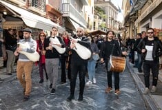 Οι φετινές απόκριες στην Αθήνα - Αναλυτικά το πρόγραμμα των εκδηλώσεων στις γειτονιές της πόλης