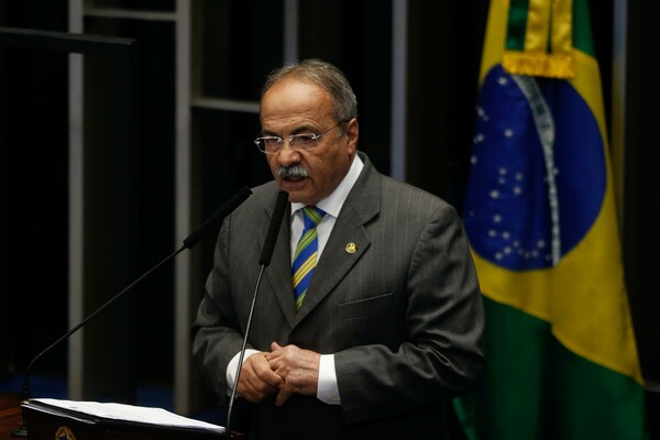 Βραζιλία: Γερουσιαστής «πιάστηκε» επ' αυτοφώρω με χρήματα στο εσώρουχό του - Σε αστυνομική επιχείρηση
