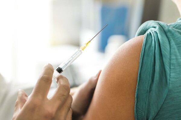 Γεραπετρίτης: Εντός Δεκεμβρίου το εμβόλιο στην Ελλάδα - Όσοι το κάνουν θα παίρνουν βεβαίωση