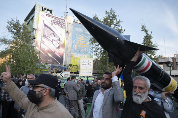 Σιαβάς Σαχαμπί: «Πάντα υπάρχει πιθανότητα να οξυνθεί η κρίση, ειδικά όταν αντίπαλοι είναι δύο ακροδεξιές κυβερνήσεις όπως αυτές του Ιράν και του Ισραήλ»