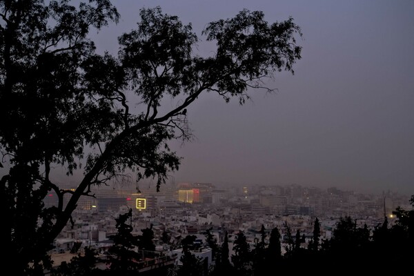 Αφρικανική σκόνη: Πώς ξύπνησε η Αθήνα