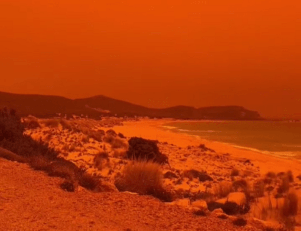 Αφρικανική σκόνη: Ο Σίμος στην Ελαφόνησο θύμισε Dune