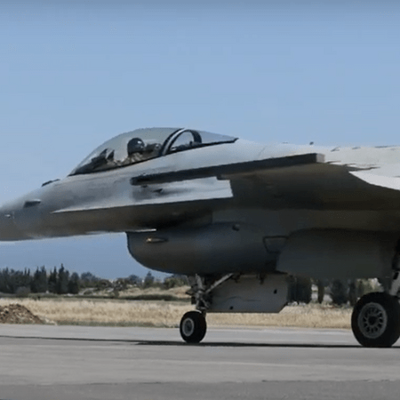 Οι πρώτες πτήσεις των υπερσύγχρονων ελληνικών F-16 Viper στην Τανάγρα