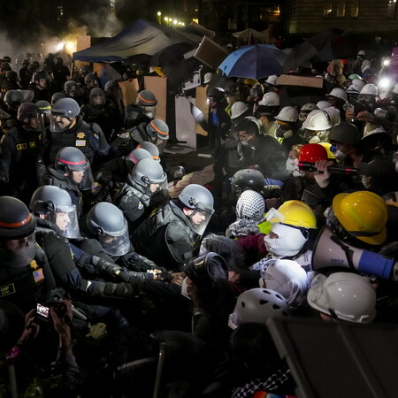 Διαδηλώσεις στα αμερικανικά πανεπιστήμια: Επενέβη η αστυνομία για την εκκένωση του UCLA