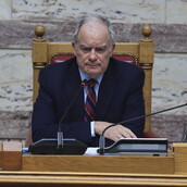 Πρόεδρος της Βουλής για τον ξυλοδαρμό από τον Κωνσταντίνο Φλώρο: Ο νόμος εφαρμόστηκε πλήρως 