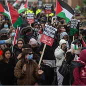 Βρετανία: Νέες διαδηλώσεις για τη Γάζα στα πανεπιστήμια, μετά τις συλλήψεις στις ΗΠΑ 