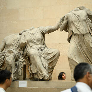 Λίνα Μενδώνη: Καταρρίφθηκε το τελευταίο επιχείρημα του Βρετανικού Μουσείου για τα γλυπτά του Παρθενώνα