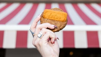 Yum Guilt Free: Το αγαπημένο free guilt pleasure της Γλυφάδας