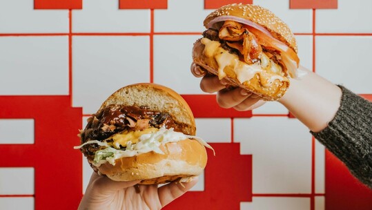 Τα Pax Burgers τώρα και στο Χαλάνδρι