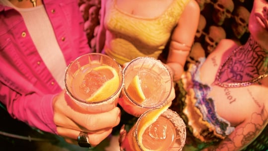 Η Espolòn Tequila γιορτάζει την Día de Muertos με ένα ατμοσφαιρικό πάρτυ στο Ωδείο Αθηνών