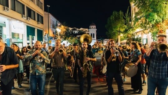 Δήμος Αθηναίων: Μουσική και πάρτι σε όλη την Αθήνα, την παραμονή της Μεγαλύτερης Νύχτας του Χρόνου