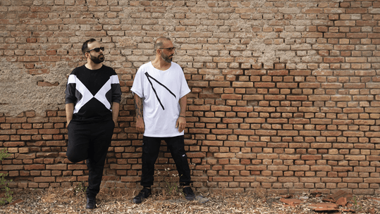 Serious Dancers: Ένα ντουέτο που ανεβάζει την ηλεκτρονική μουσική στα decks του κόσμου