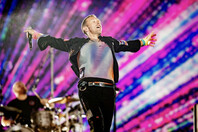 Συναυλία Coldplay: Έτοιμη η εξέδρα στο ΟΑΚΑ