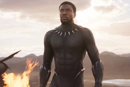Σαρώνει το "Black Panther" - Πέτυχε αυτό που μόνο τρεις ακόμη ταινίες έχουν καταφέρει