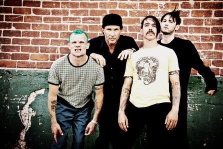 Οι Red Hot Chili Peppers μόλις κυκλοφόρησαν νέο κομμάτι