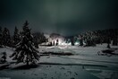 Μια μαγική νύχτα με Πανσέληνο και χιόνι στο Περτούλι - Λευκό τοπίο υπό το φως του φεγγαριού