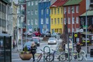 Πώς η Ισλανδία σχεδιάζει να γίνει η πρώτη χώρα παγκοσμίως που θα απαιτεί ίσες μισθολογικές αποδοχές για τα δύο φύλα