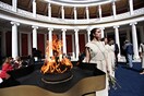 Ζάππειο: Η πρωθιέρεια Ηλιάνα Συμεωνίδου παρέδωσε τη Φλόγα στην Αυστρία για τους Παγκόσμιους Χειμερινούς Αγώνες Special Olympics