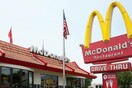 ΗΠΑ: Υποχρεωτική η μάσκα στα McDonald's για τους πελάτες