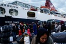 Στον Πειραιά τρία πλοία με πρόσφυγες και μετανάστες από Μυτιλήνη, Χίο, Κω και Λέρο