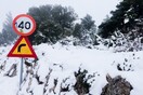 Έκλεισε λόγω χιονόπτωσης ο δρόμος προς την Πάρνηθα