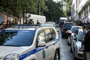 Καταγγελία ΚΕΕΡΦΑ: Η αστυνομία φιμώνει φωτορεπόρτερ στην κατάληψη στέγης προσφύγων