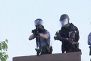 ΗΠΑ: Αστυνομικοί τραυμάτισαν μέλη του Reuters με πλαστικές σφαίρες - «Με σημαδεύει με το όπλο του»