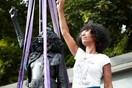 Το άγαλμα του Έντουαρντ Κόλστον αντικαταστάθηκε με το γλυπτό διαδηλώτριας του Black Lives Matter