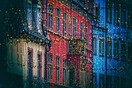 Το Άμστερνταμ βάζει κανόνες για τα χριστουγεννιάτικα φωτάκια στο εξωτερικό των σπιτιών