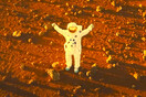 Ιδανικός τουρισμός στον Άρη για το 1%: Το σατιρικό σποτ της Γκρέτα Τούνμπεργκ για τα «διαστημικά όνειρα»