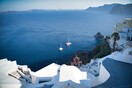 Forbes: Γιατί η Ελλάδα είναι στην κορυφή των κρατήσεων για Αμερικανούς τουρίστες