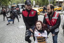 Σύλληψη διαδηλώτριας στην Τουρκία