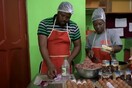 Ένας γκουρμέ σεφ στη βοήθεια των αδυνάμων: Ο Elijah Addo ίδρυσε τη μεγαλύτερη τράπεζα τροφίμων στη Δυτική Αφρική