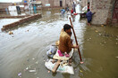 Πακιστάν: Εκατόμβες νεκρών μετά τις χειρότερες πλημμύρες των τελευταίων δεκαετιών
