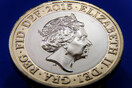 Νομίσματα, σφραγίδες, σημαίες: Αμέτρητα πράγματα που θα αλλάξουν στη Βρετανία μετά τον θάνατο της Ελισάβετ 