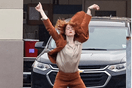 Η Έμα Στόουν χορεύει ξέφρενα στα γυρίσματα του «AND» του Γιώργου Λάνθιμου