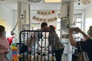 Αγγλία: Ζευγάρι παντρεύτηκε τη ΜΕΘ όπου νοσηλεύεται το μωρό τους