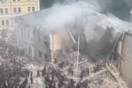 Ρωσική πυραυλική επίθεση χτύπησε νοσοκομείο Παίδων στο Κίεβο - Νεκροί και εγκλωβισμένοι